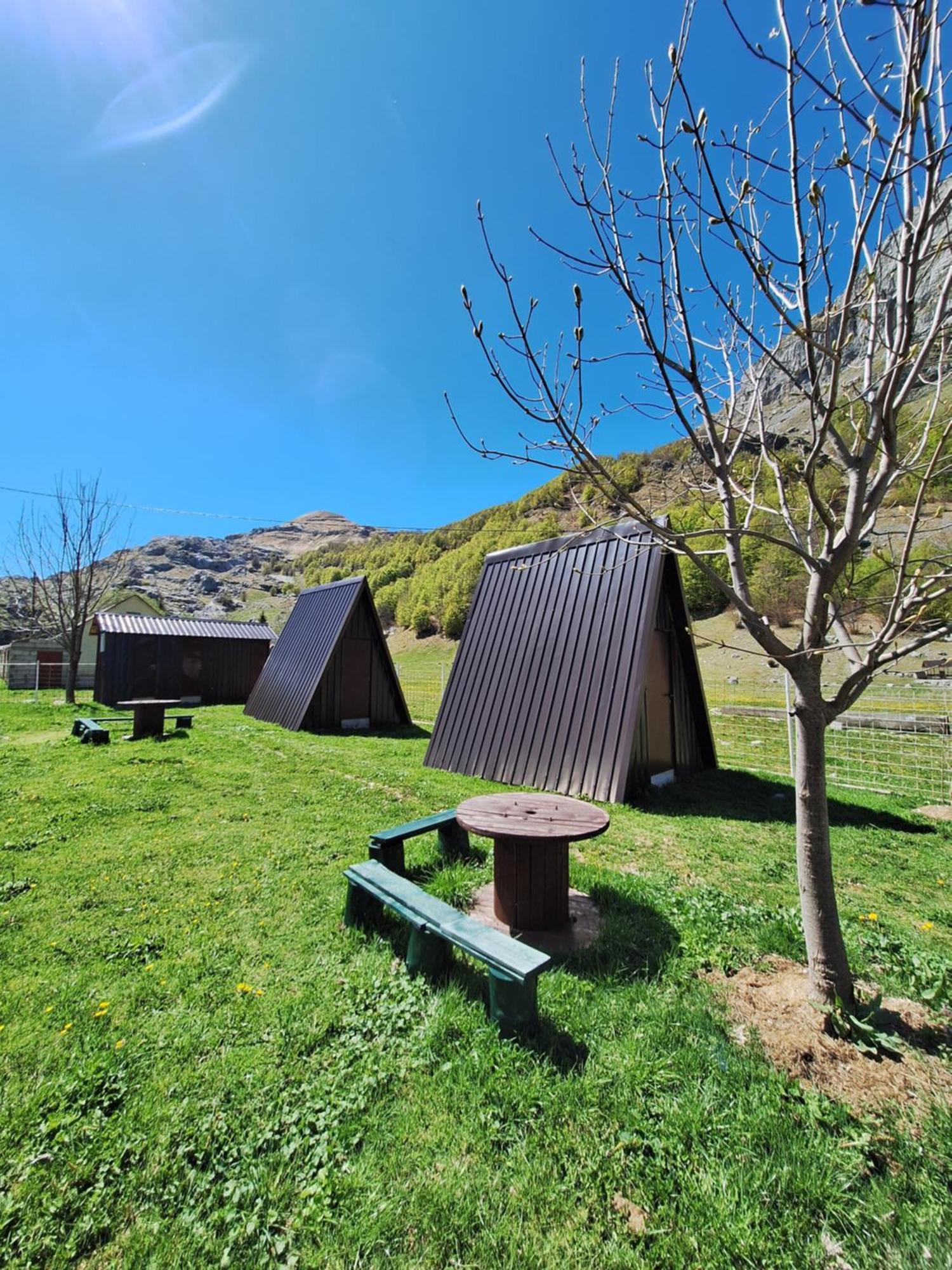 Katun Mokra Accommodation & Horseback Riding Подгорица Екстериор снимка